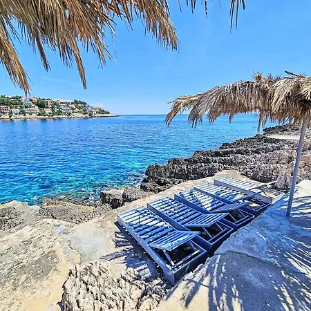 Snjezana-2 By Interhome Zavalatica