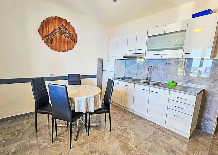 Διαμέρισμα Snjezana-2 By Interhome Zavalatica